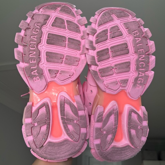 LIKE NEW Balenciaga Track Trainer Sneaker Bubblegum Pink Running Sneakers 38 8 - Picture 16 of 17